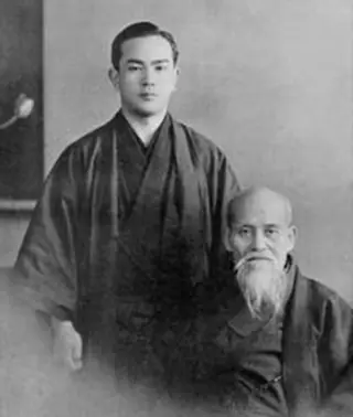 Kōichi Tōhei avec Morihei Ueshiba